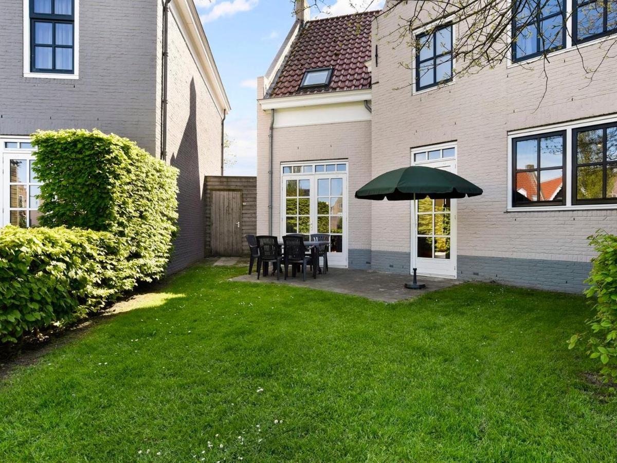 Luxury 4-Person Residence In The Holiday Park Landal Esonstad Anjum Exterior foto