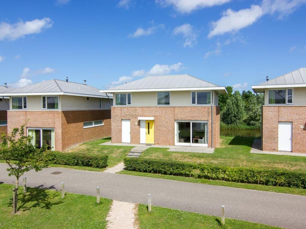 Luxury 4-Person Residence In The Holiday Park Landal Esonstad Anjum Exterior foto
