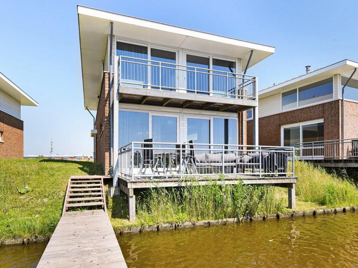 Luxury 4-Person Residence In The Holiday Park Landal Esonstad Anjum Exterior foto